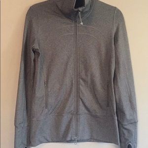 In Stride Lululemon jacket, gray/green color